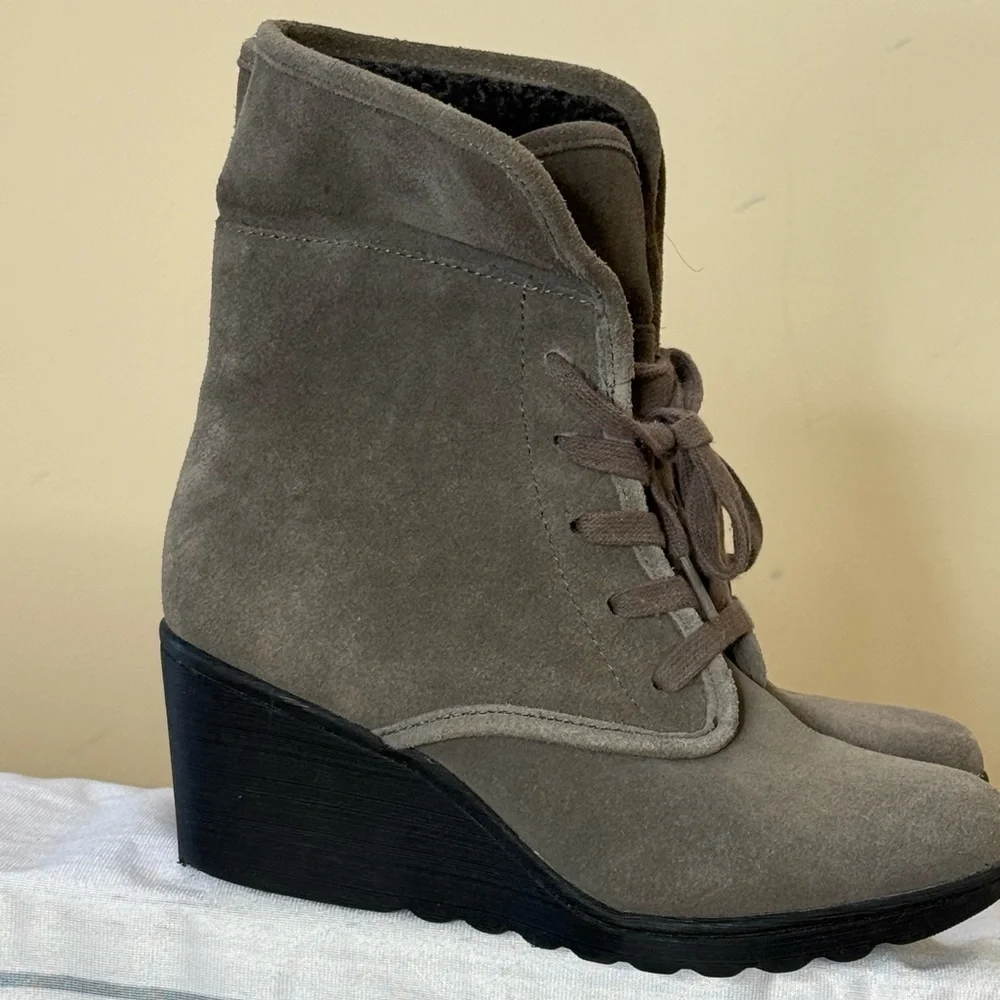 White Mountain Gray Wedge Ankle Boots with Suede Finish